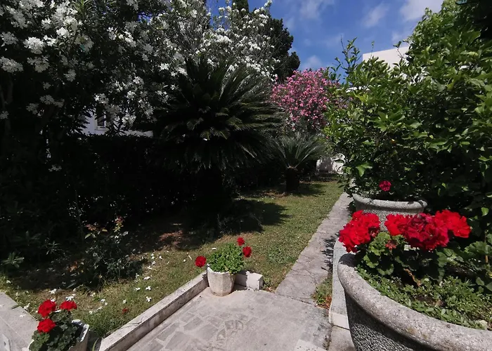 Apartments Maris Garden