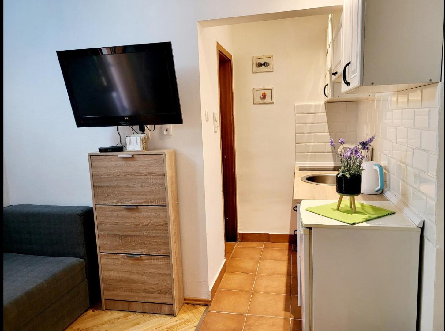 Maris Garden Apartment Petrovac